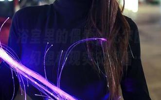 秀人网 - 浴室里的偶然，允尔的图片精选，幻想和现实交织着…