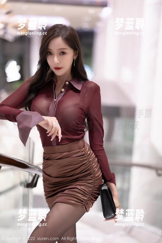秀人网 - 福利图集：奶瓶土肥圆的水手服演绎，别说，这衣服真是百看不厌