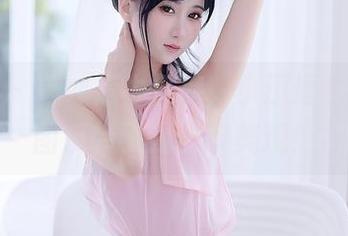 秀人网 - 这才是牛仔裤，小逗逗的美图套图反转了我的审美观！