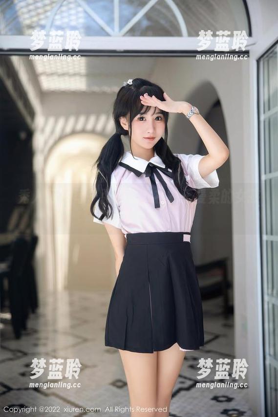 秀人网 - 每一张都是女神？王曼柔的女孩图集来啦！