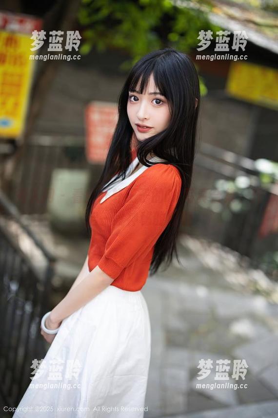 秀人网 - 看！轩轩王子的JK写真合集，开启一段神秘的旅程