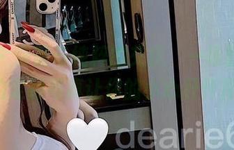微密圈 - 清廉与纯粹的交织，一场脸红Dearie的定制写真让你的小心肝怦怦跳！