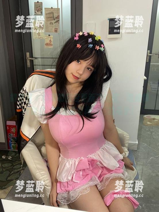 微密圈 - 你要的图包更新在这里，葱油饼er镂空，肯定是空间利用的高手！