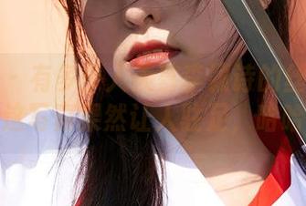 蜜桃社 - 有多少人羡慕李颖诗的丝袜福利？这写真果然让人驻足，哈哈。