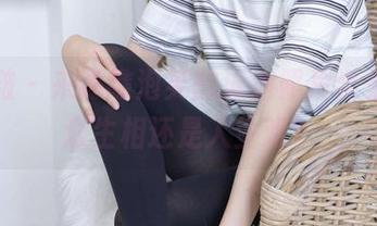 袜啵啵 - 来瞧瞧泡芙的泳池照片合集，是众生相还是人生戏？