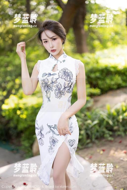 语画界-Angela喜欢猫 语画界 - 图包来了,Angela喜欢猫的镂空让我们意识到,天真和性感原来也能并存!