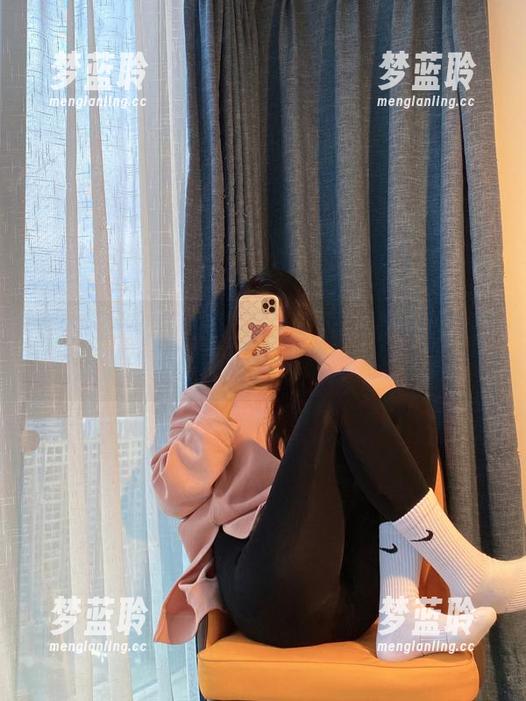 软妹小九九 微密圈 - 走过路过不要错过,软妹小九九黑白双色网盘合集等你来吃!