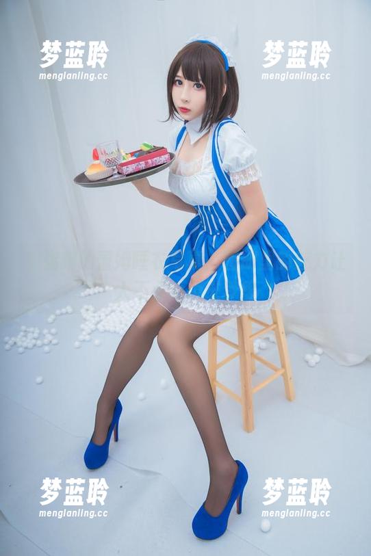 雯粥粥的蕾姆睡衣写真，图册里的魅力让人不小心掉进梦里