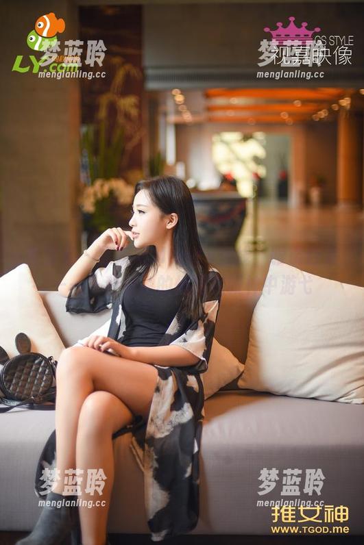 青豆客 - 徐妍馨Mandy在线，眼镜合集——一种复杂的情绪在眼神中游弋