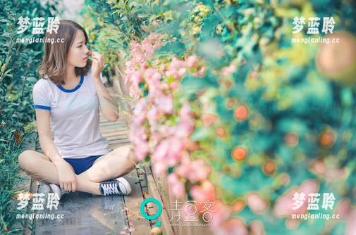 青豆客 - 想知道如何把家里的一角拍得大气又不失趣味？王婉悠Queen的居家写真资源在这里！