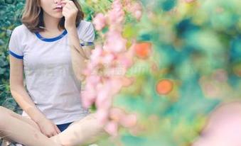 青豆客 - 白丝惊喜不断，莫晓茜sunny全集下载让你欲罢不能