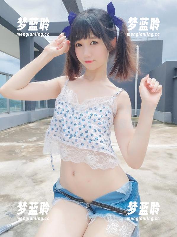 姐姐的诱惑，魔物喵nigisa最新写真集，能不能少点气氛，给点能量？