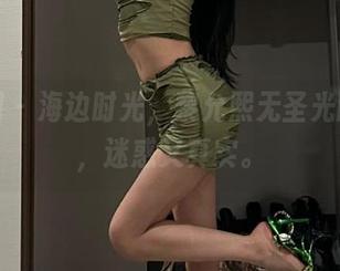微密圈 - 海边时光，黎允熙无圣光的一面，迷惑又真实。