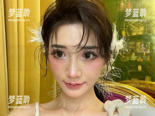 微密圈 - 在线纠结：黎允熙baby的清纯气质被红色蕾丝圈住了，资源太强大！
